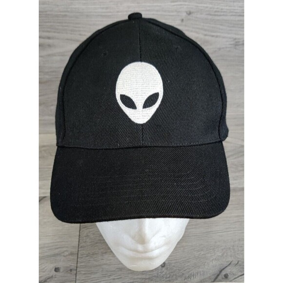 Alienware Adjustable Black Hat Cap Gaming Computer PC / One Size / Collectible - Picture 2 of 8